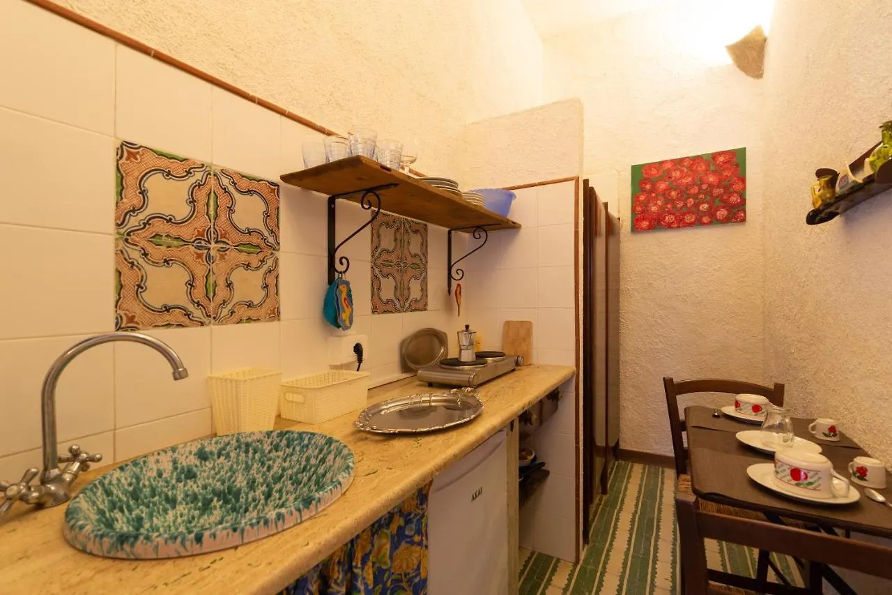 Tenuta Donna Vittoria - Bouganville Trapani